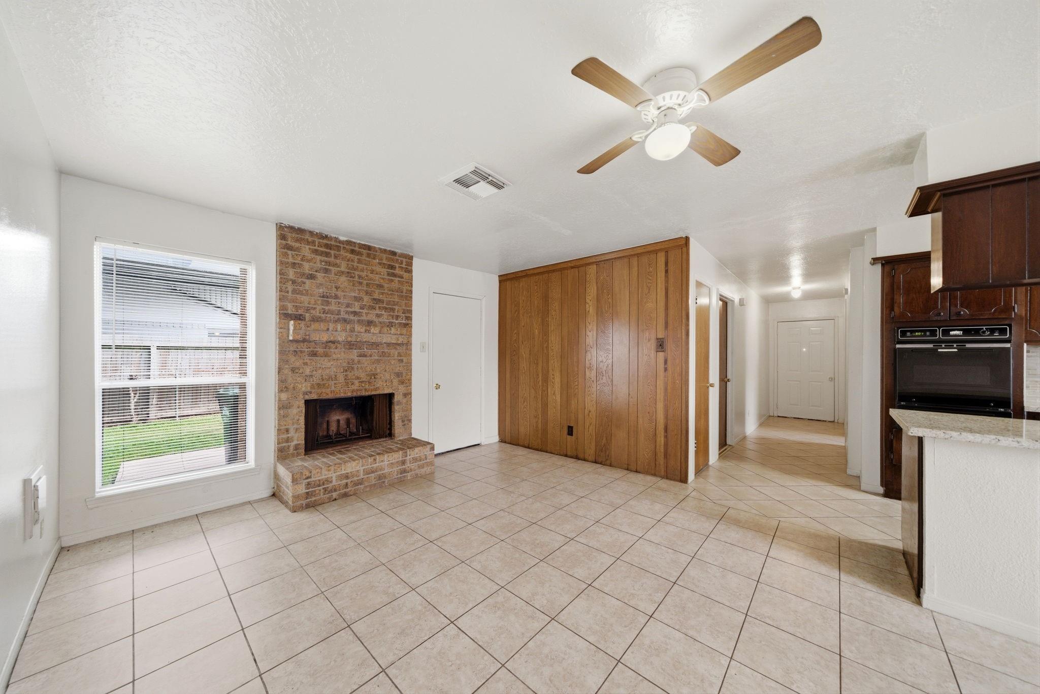 4506 Jamaica Lane