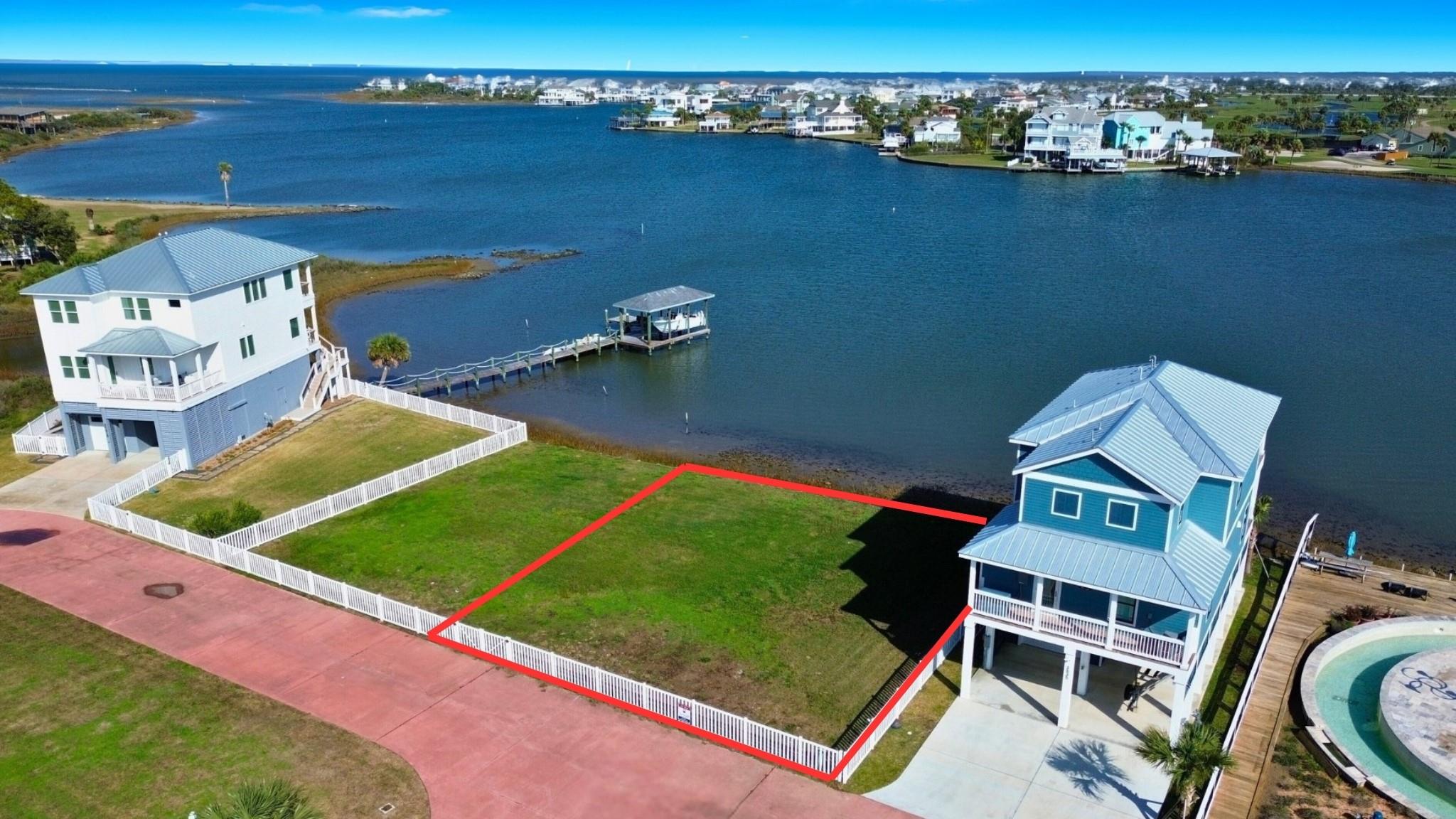 3531 & 3527 Hudson Court