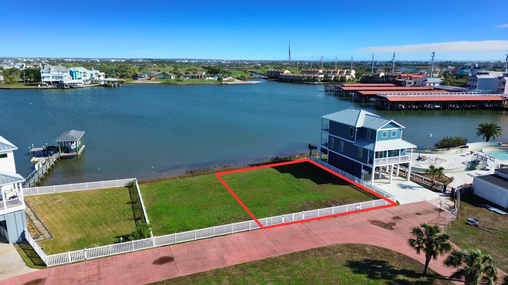 3531 & 3527 Hudson Court