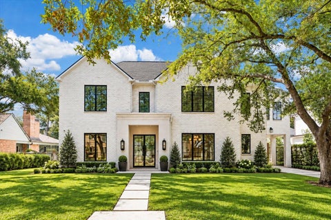 Photo of 6011 Stones Throw Road, Houston, TX 77057 (MLS # 46973083)