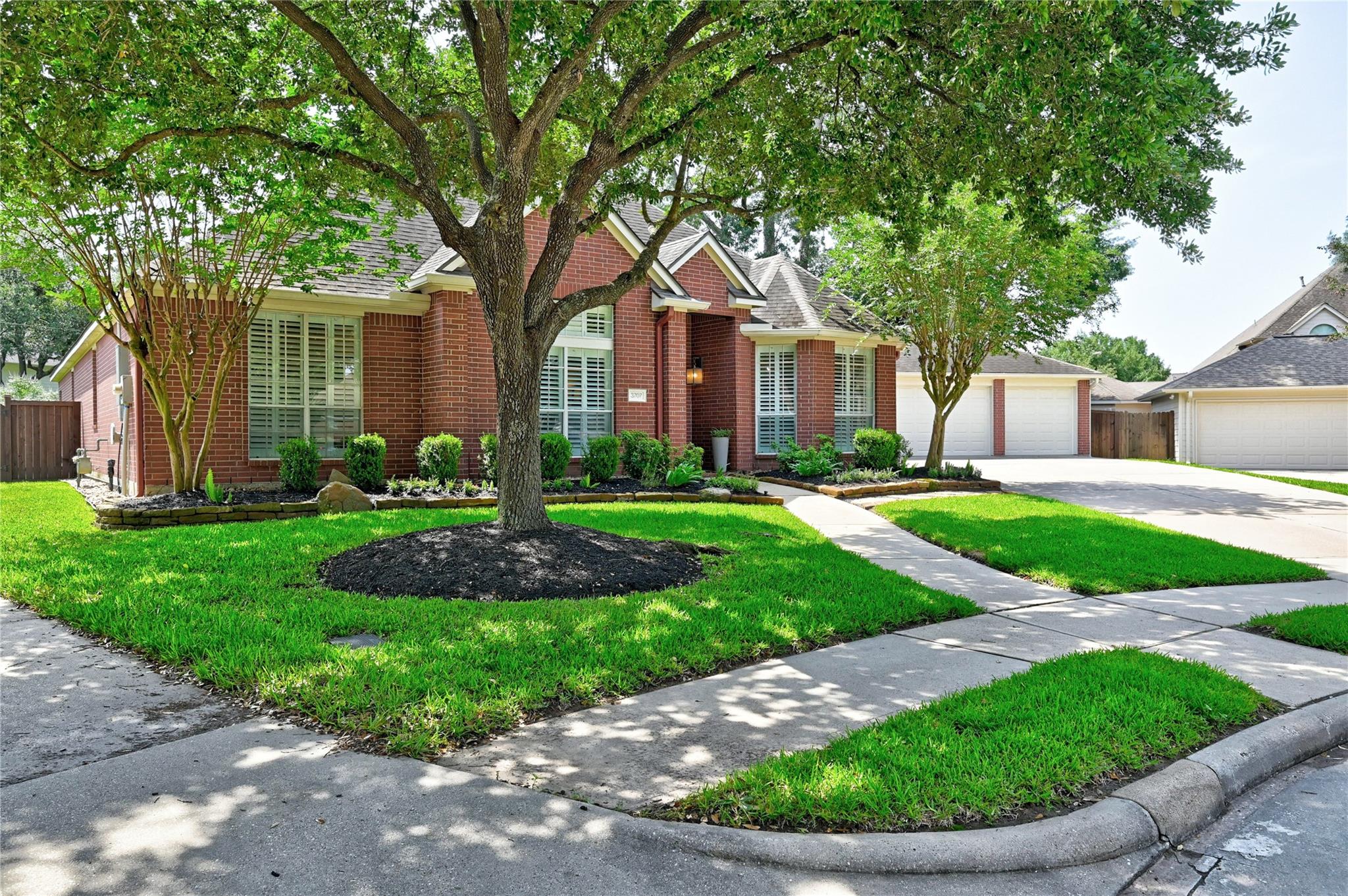 3707 Sapling Trail Court