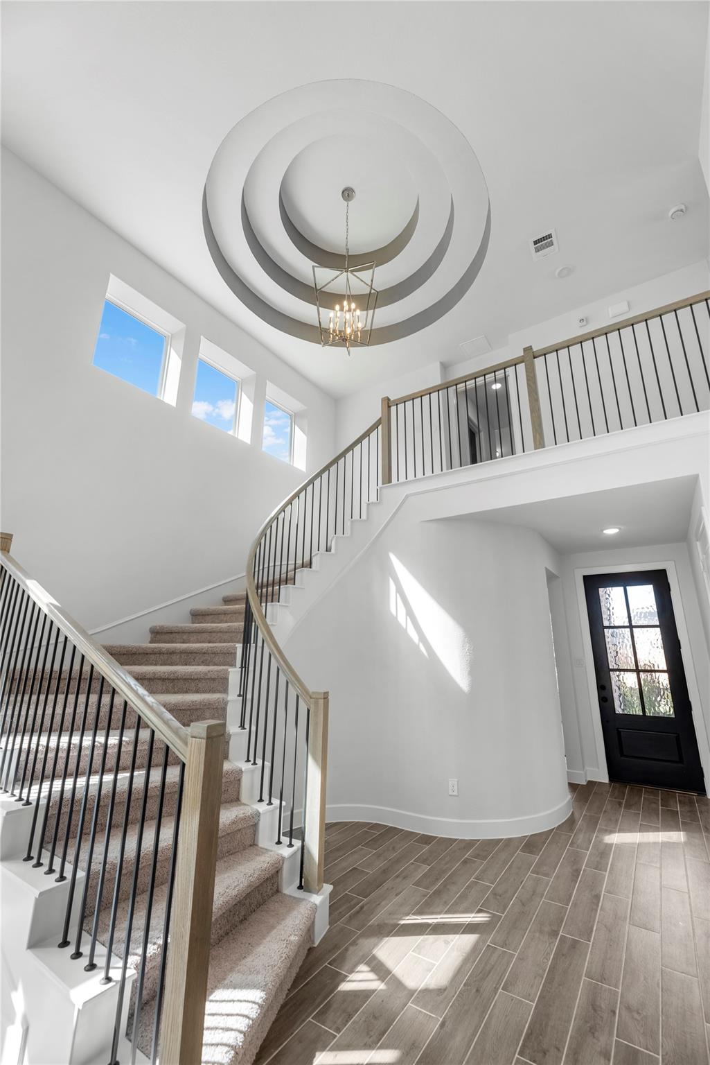 4431 Noah Grove Lane