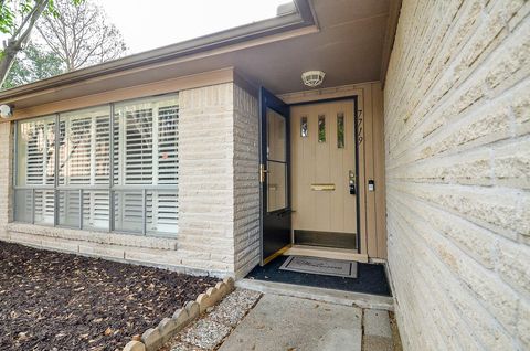 Photo of 7719 Lacy Hill Drive, Houston, TX 77036 (MLS # 41386469)