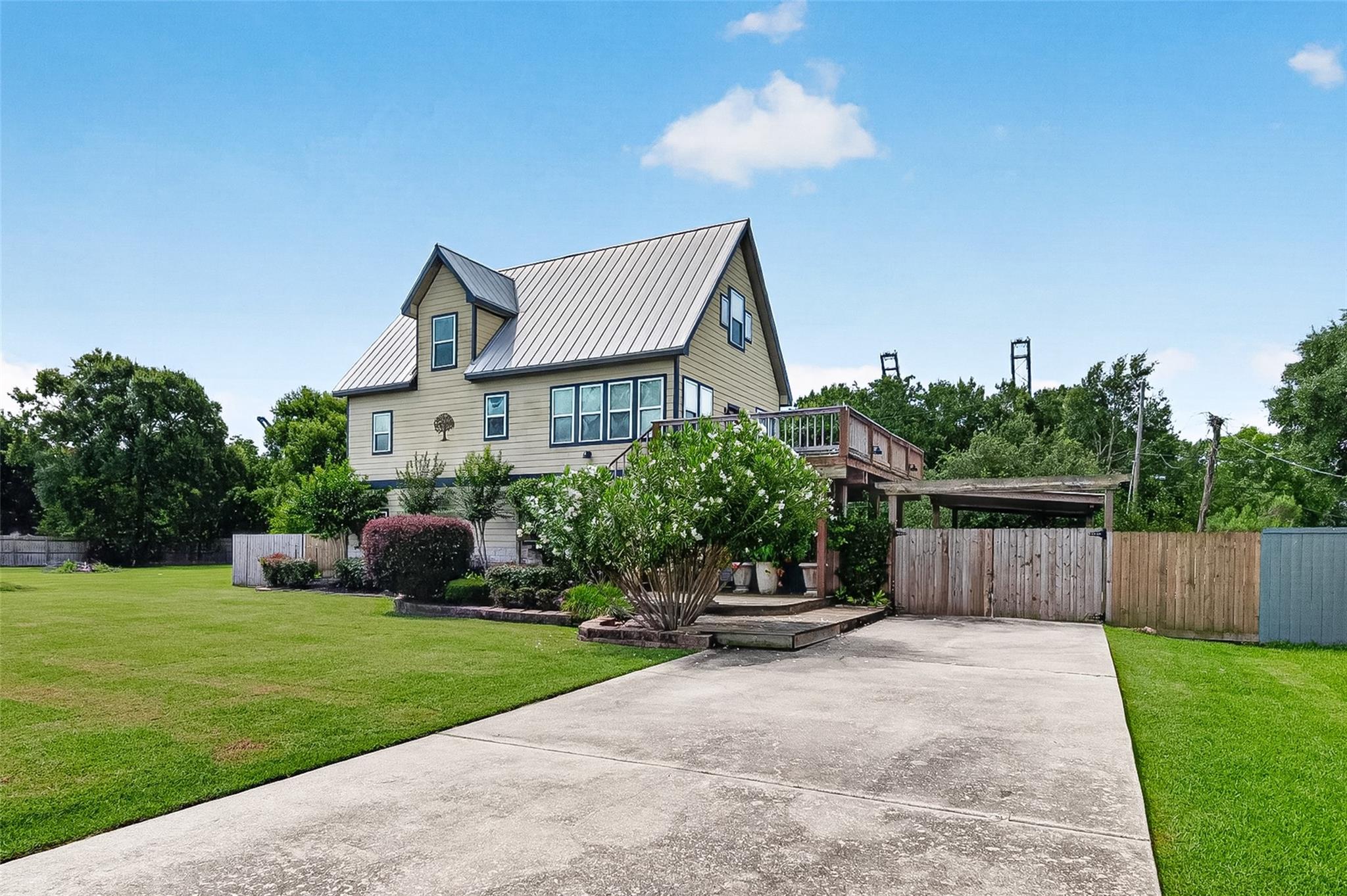 421 N Shady Lane