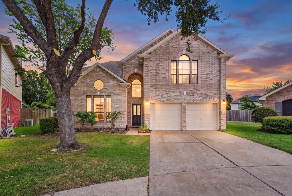 Photo of 9306 Eaglewood Shadow Court, Houston, TX 77083 (MLS # 43939315)