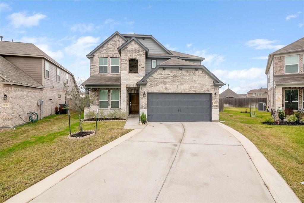 Photo of 16320 Olive Sparrow Drive, Conroe, TX 77385 (MLS # 10564358)