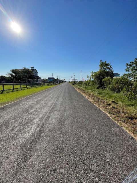 Photo of 202 Cr 299 Heron Street, Sargent, TX 77414 (MLS # 82738272)