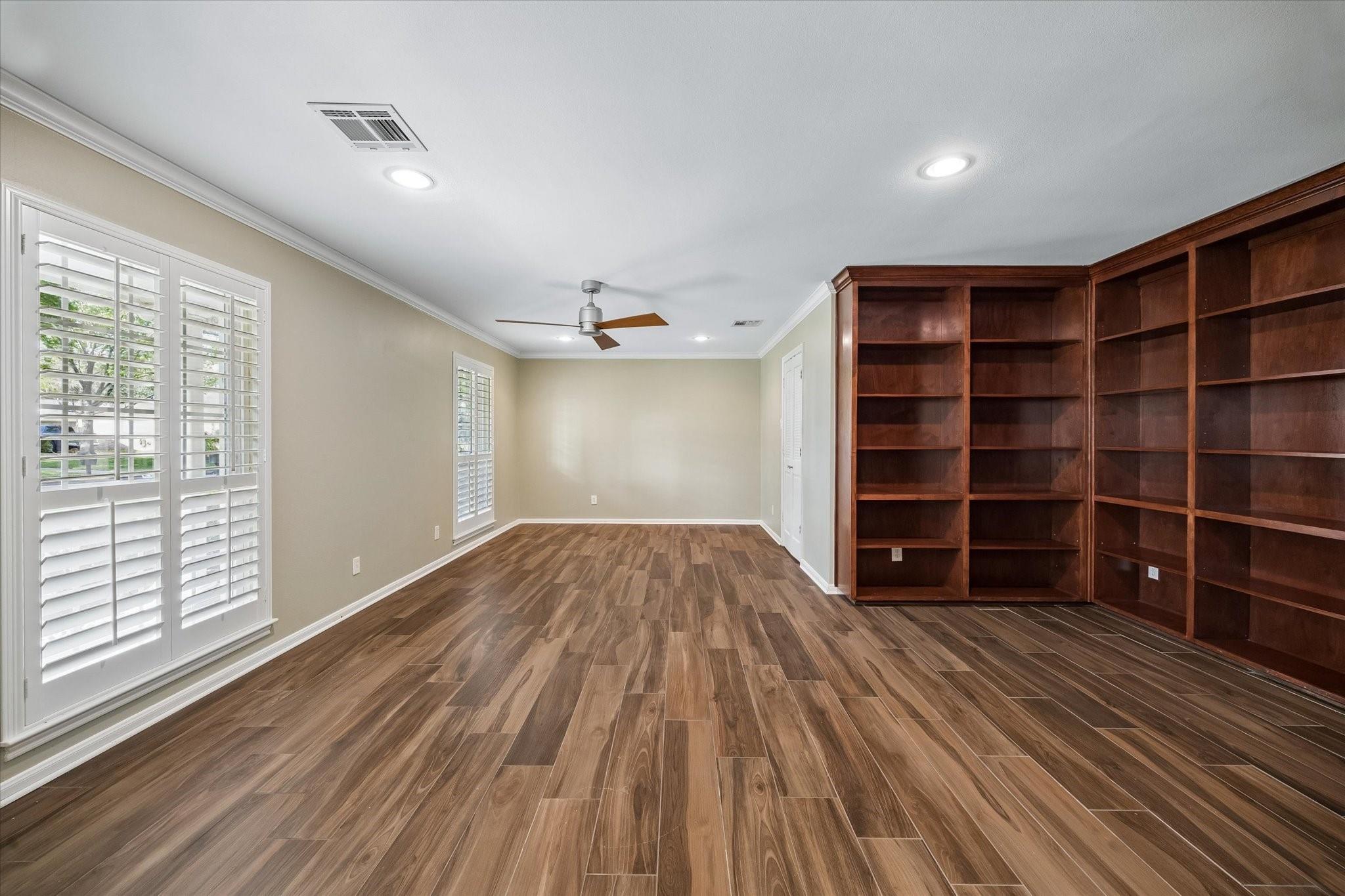 10906 Piping Rock Lane