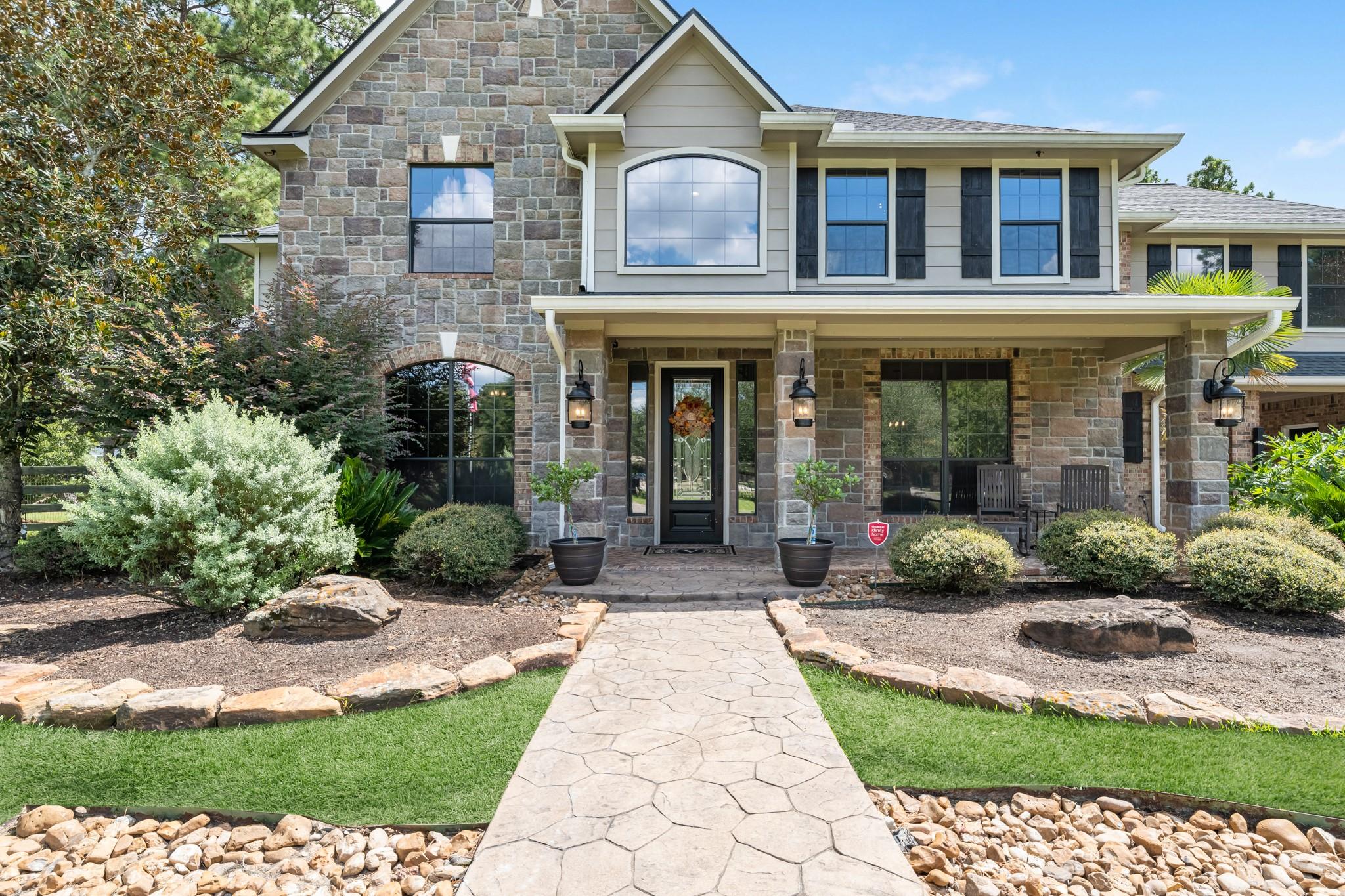 28322 Breezy Court