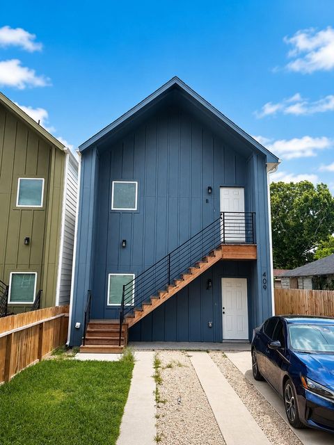 Photo of 407 Calloway Street #A - B, Houston, TX 77029 (MLS # 24985045)