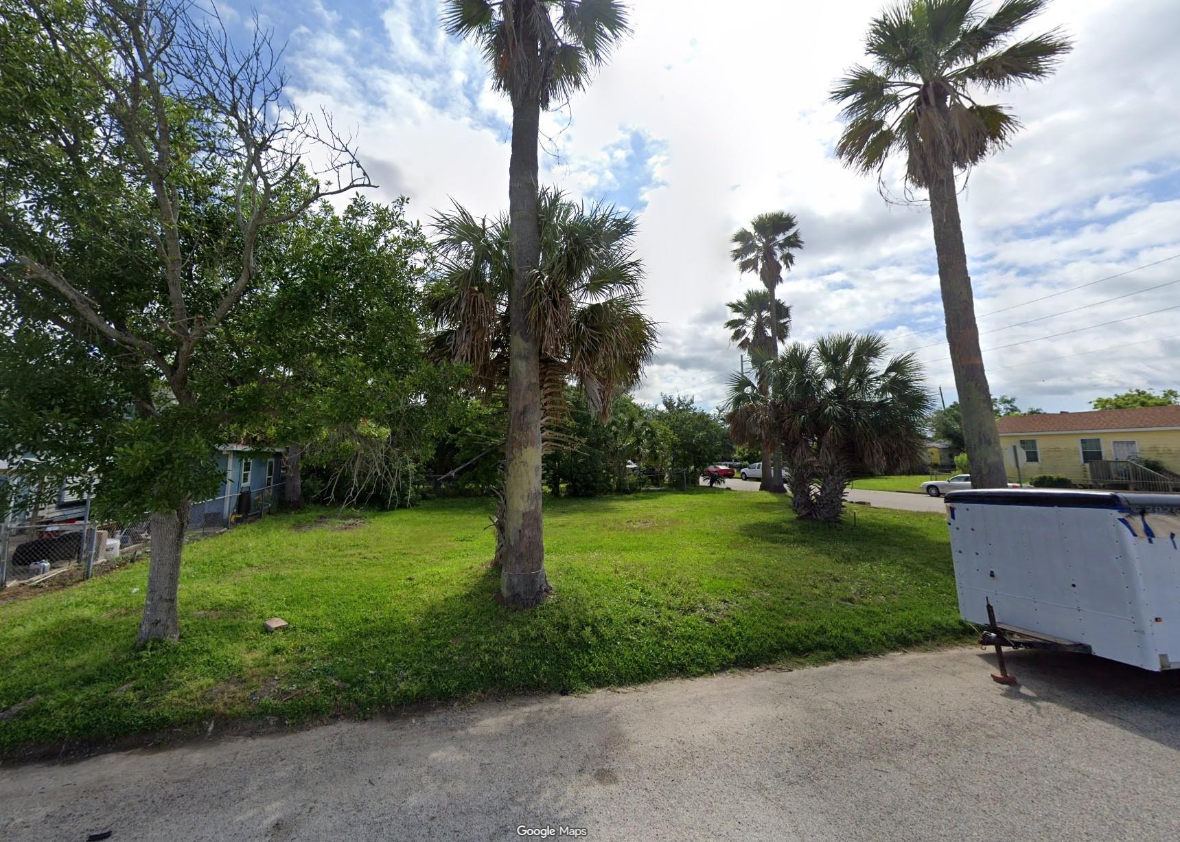 5528 Avenue P 1/2