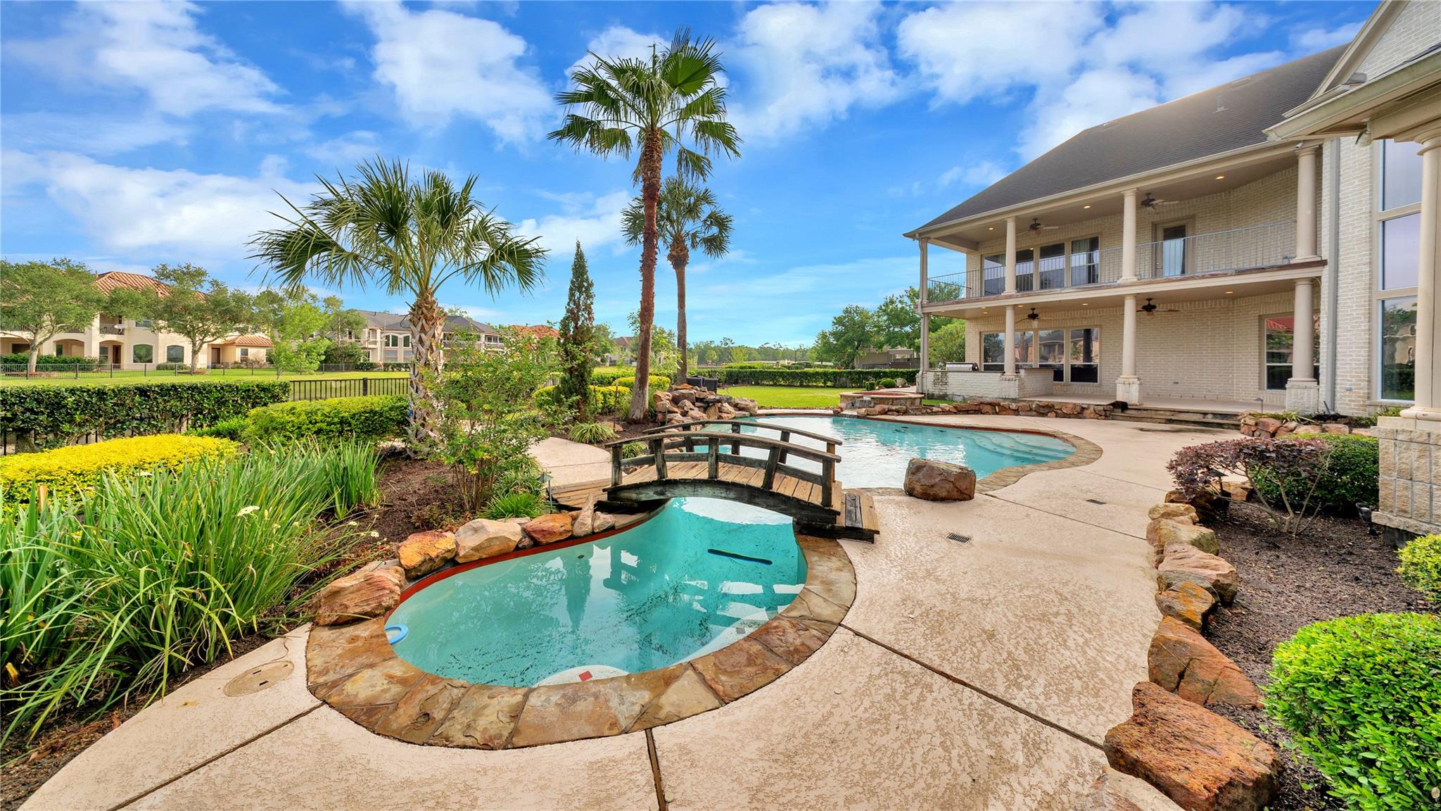 Missouri City, Texas, 77459, United States, 5 Bedrooms Bedrooms, ,6 BathroomsBathrooms,Residential,Active,2041439