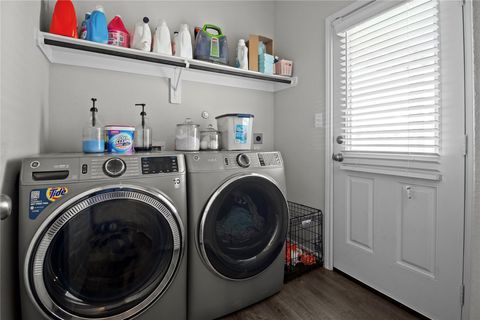 Tiny photo for 622 Little Cypress Lane, Baytown, TX 77523 (MLS # 15842388)