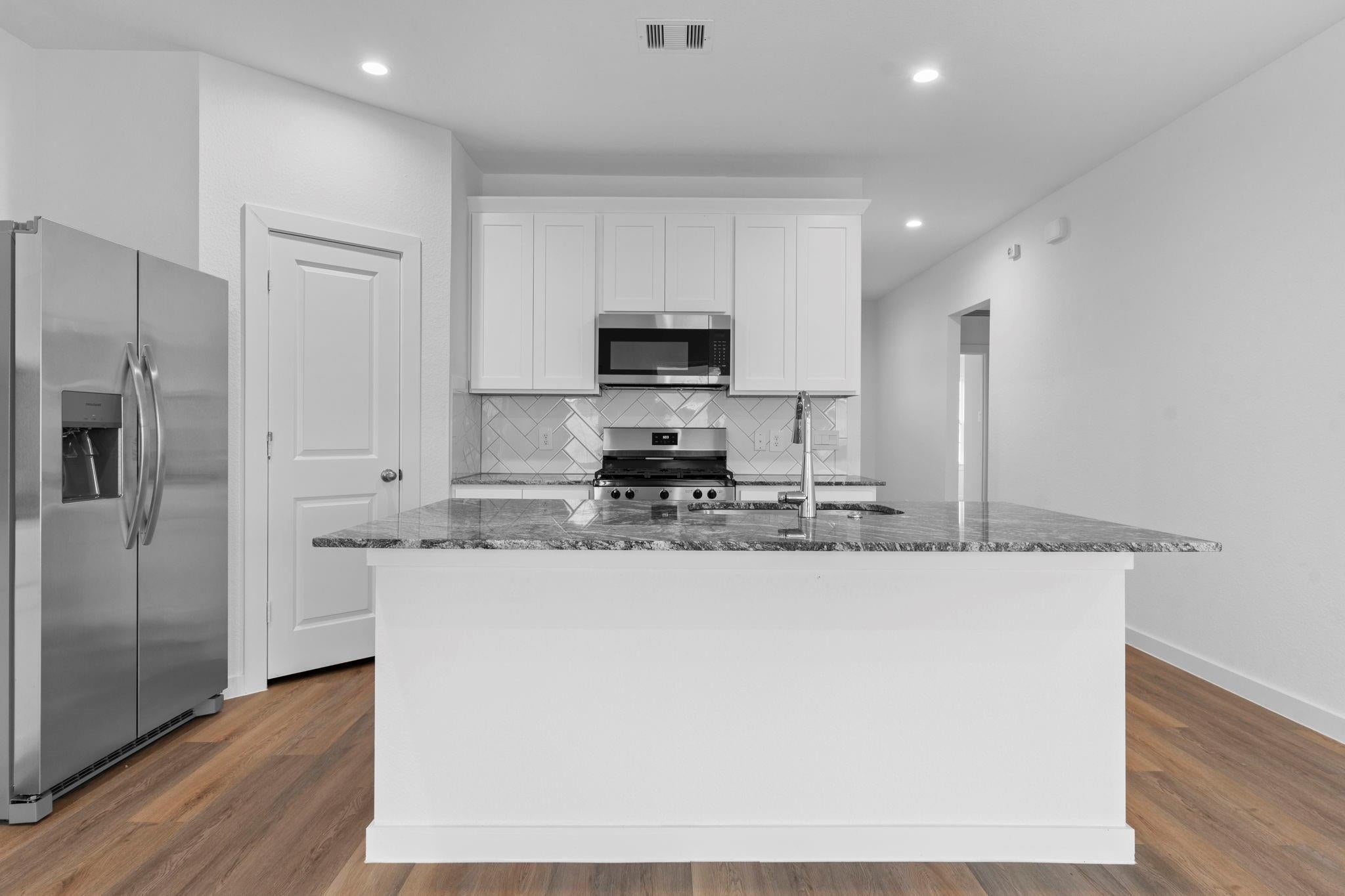 1010 Paddlefish Lane