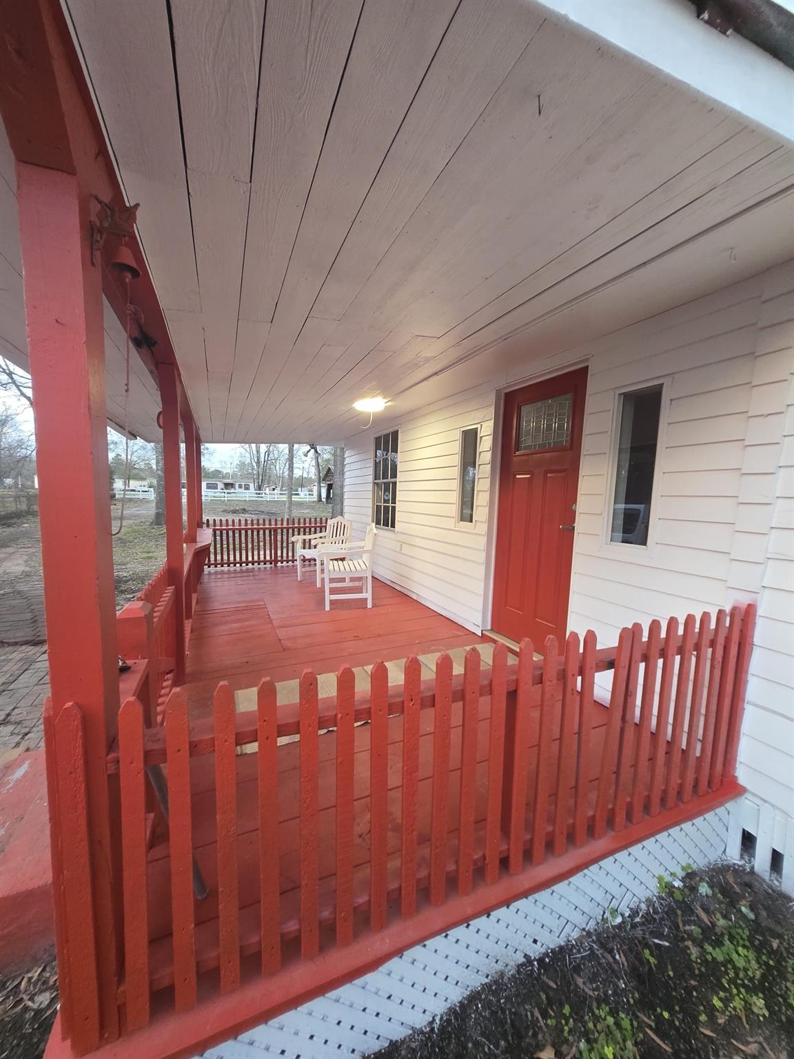 19352 Acorn Hill Drive