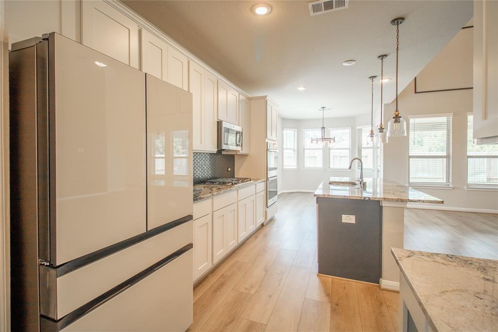 21449 Kings Guild Lane