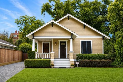 Photo of 1115 Harvard Street, Houston, TX 77008 (MLS # 73962158)