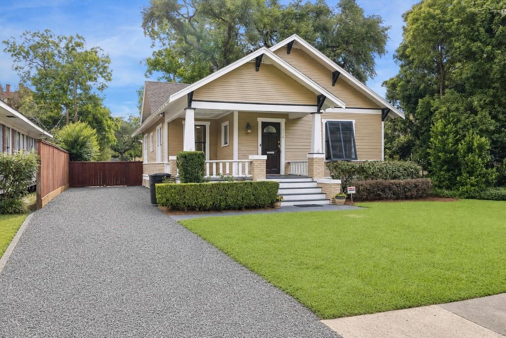Photo of 1115 Harvard Street, Houston, TX 77008 (MLS # 73962158)