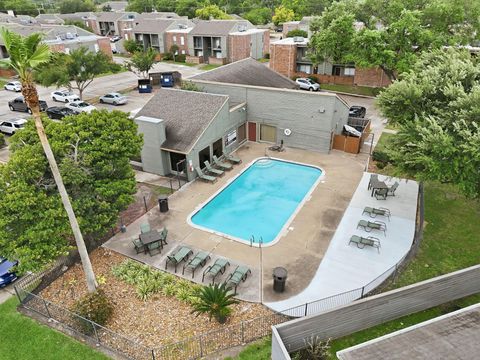 Tiny photo for 1900 Bay Area Boulevard #169, Houston, TX 77058 (MLS # 78622152)