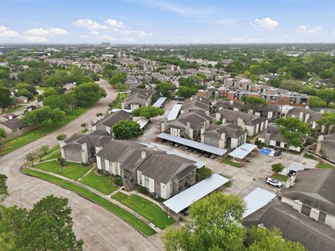 Tiny photo for 1900 Bay Area Boulevard #169, Houston, TX 77058 (MLS # 78622152)