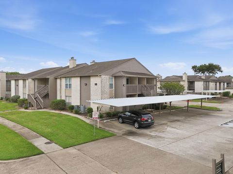 Tiny photo for 1900 Bay Area Boulevard #169, Houston, TX 77058 (MLS # 78622152)