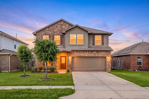 Photo of 4819 Seaside Sparrow Lane, Baytown, TX 77521 (MLS # 29671449)