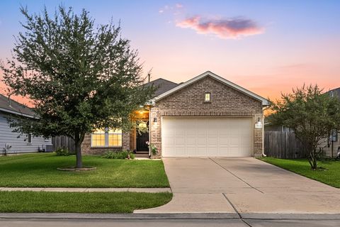 Photo of 104 Cheyenne River Drive, La Marque, TX 77568 (MLS # 55094130)