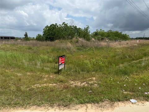 Photo of 0 County Road 3550, Cleveland, TX 77327 (MLS # 58178674)