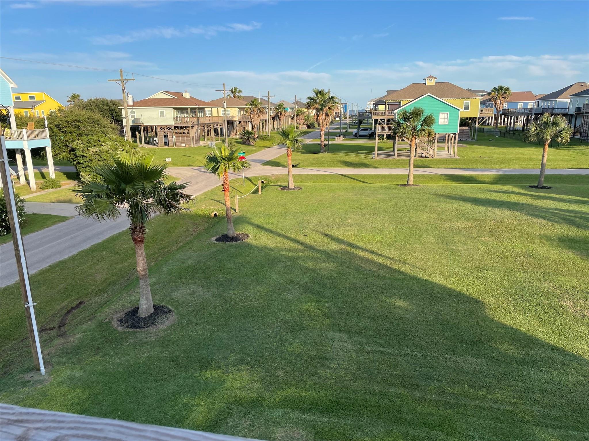 943 Gulfview Road