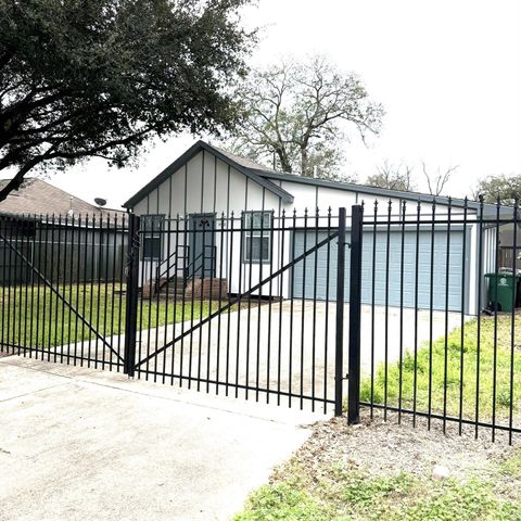 Photo of 4510 Kingsbury Street, Houston, TX 77021 (MLS # 52297330)