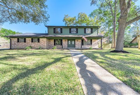 Photo of 405 Karlis Drive, Alvin, TX 77511 (MLS # 22959747)