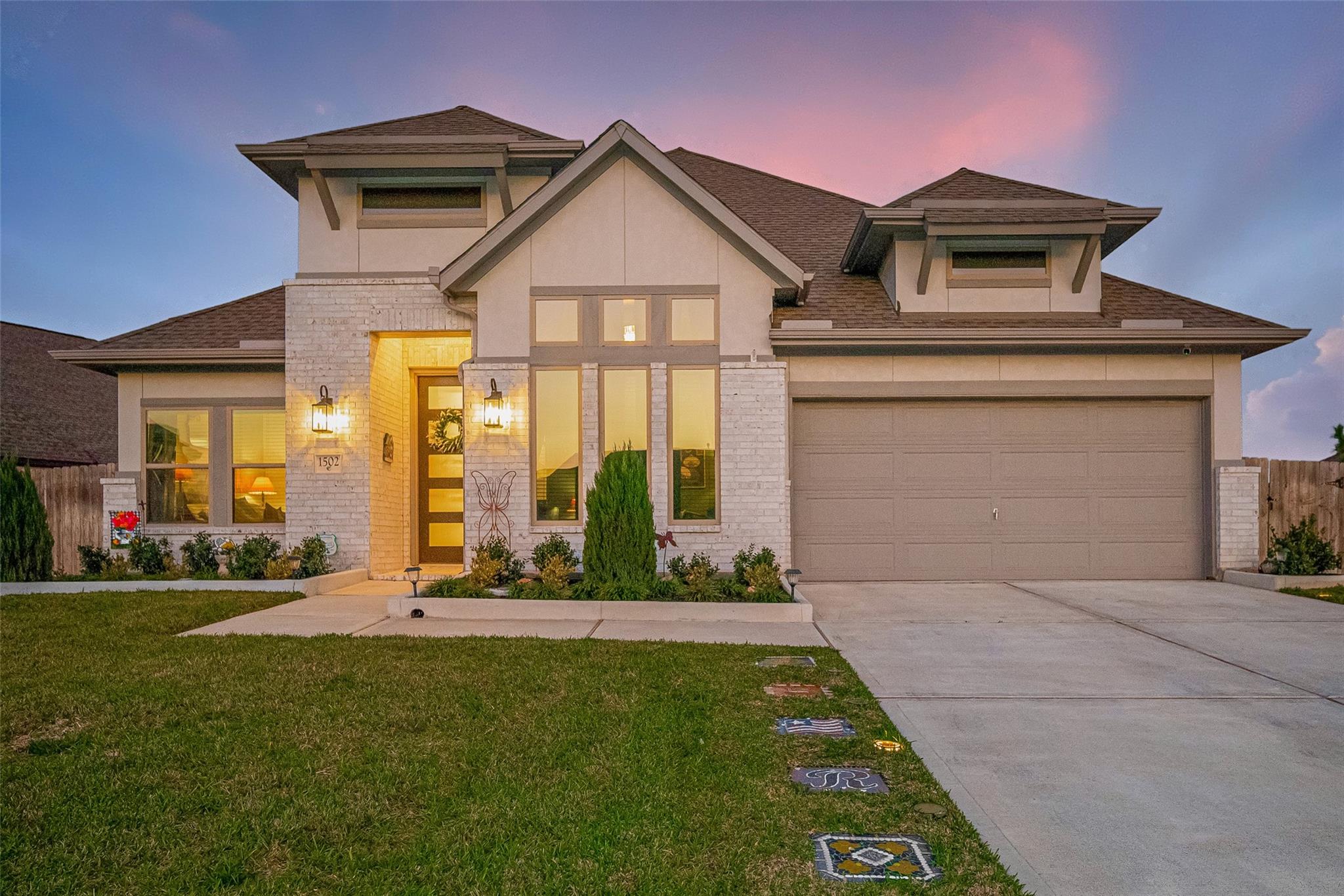1502 Munson Valley Road