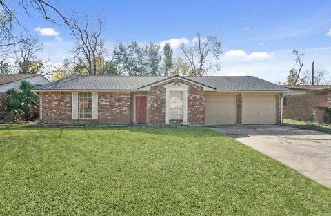 Photo of 4319 Tiffany Drive, Houston, TX 77045 (MLS # 91654487)