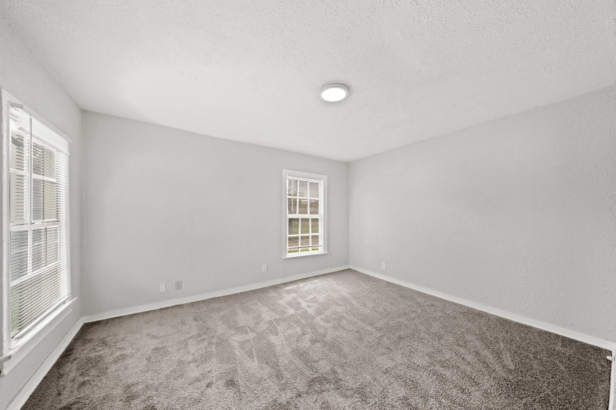 1721 W 5th Street