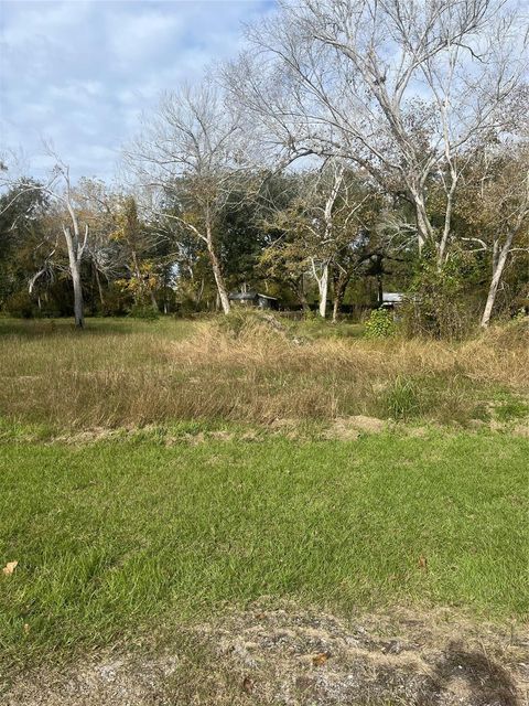 Vacant Land For Sale - Highway 6<br/> Hitchcock, TX 77563