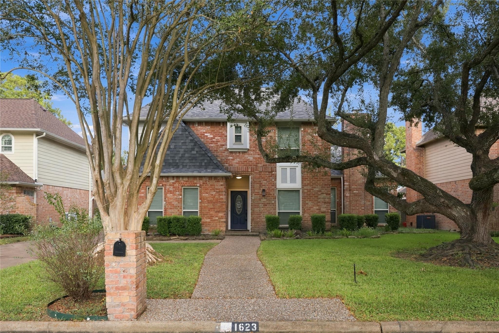 1623 Rustic Knolls Drive