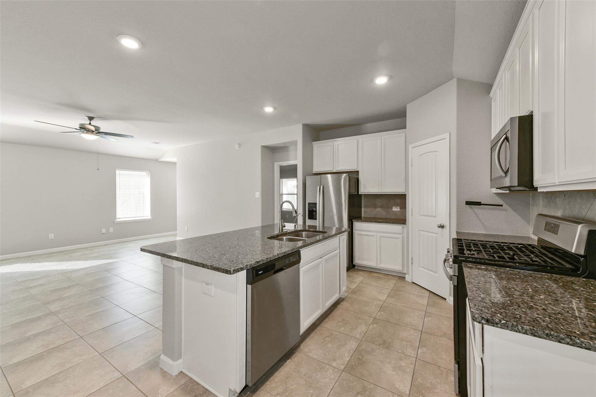 6827 Scarlet Sagebrush Street