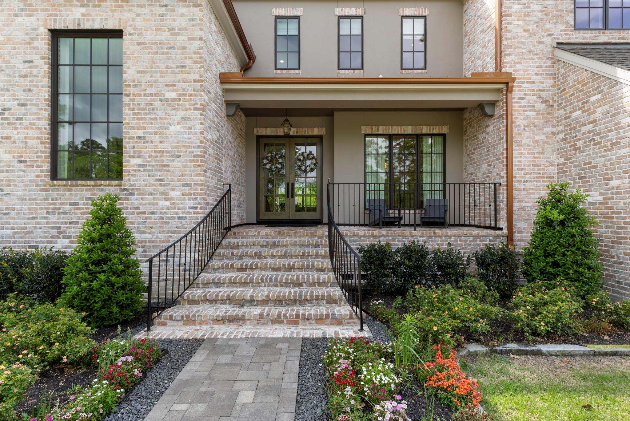 7 Gatewood Reserve Lane