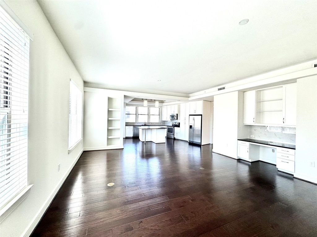 Photo of 2303 Mid Lane #228, Houston, TX 77027 (MLS # 98932634)