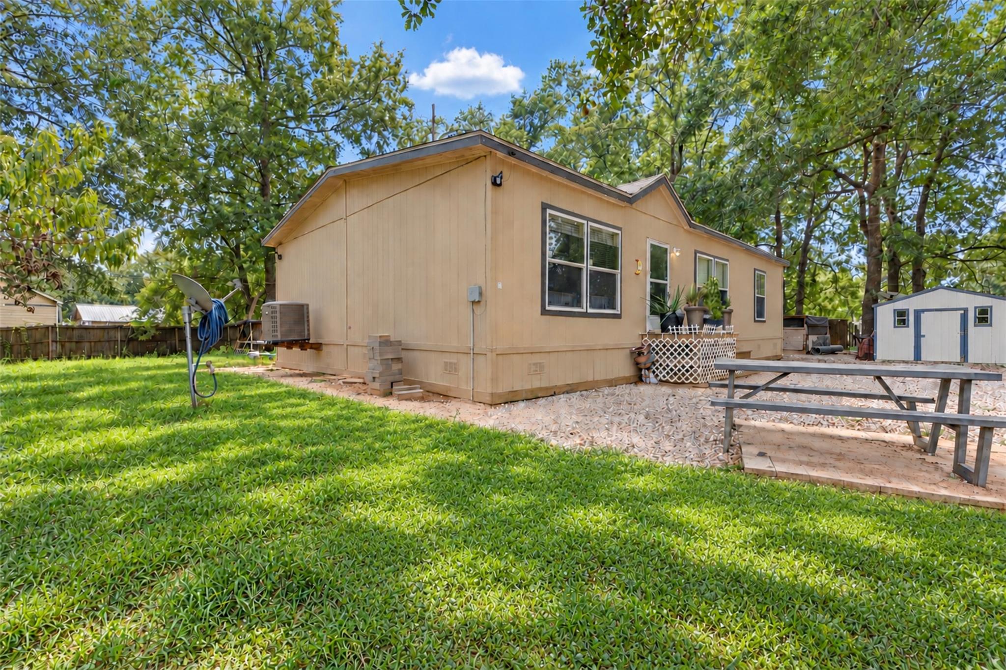 21602 County Road 3746