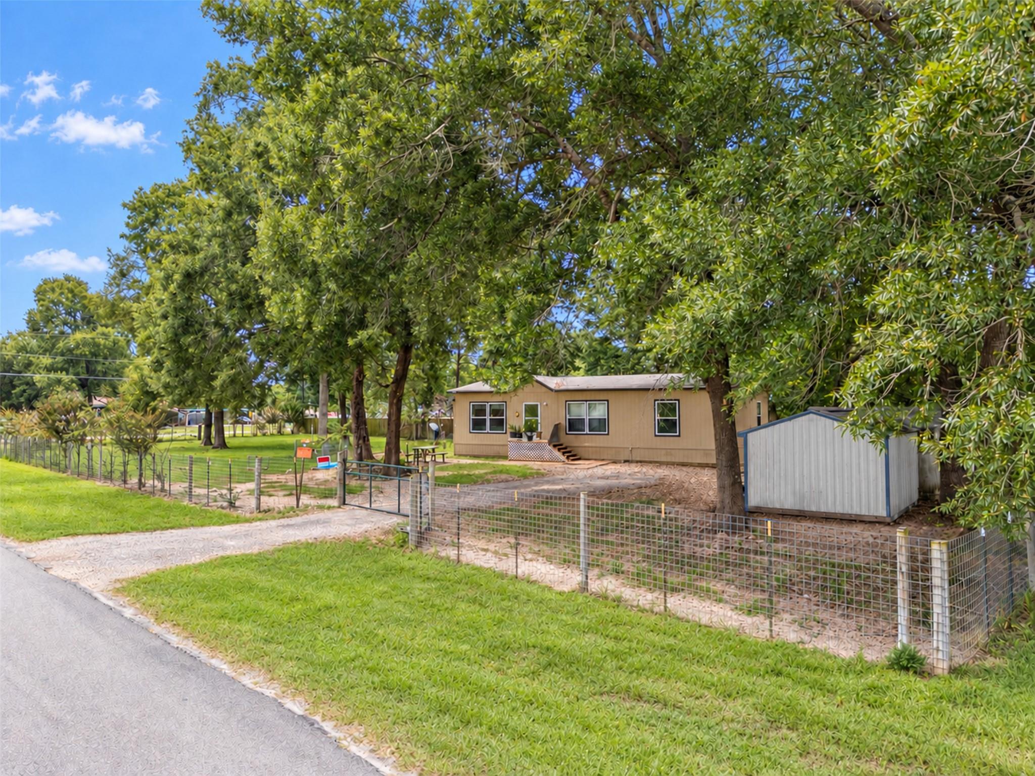 21602 County Road 3746