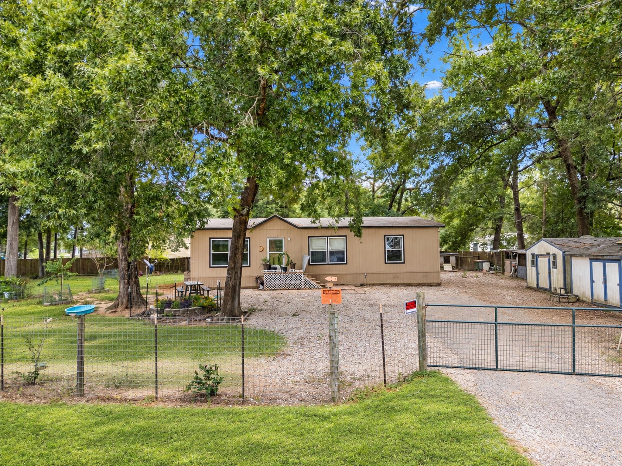 21602 County Road 3746
