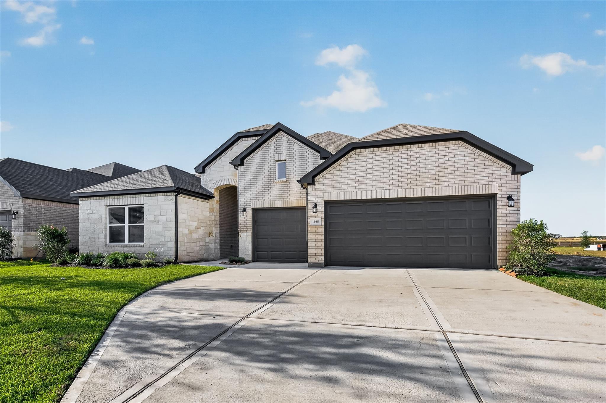1048 Apple Ridge Road