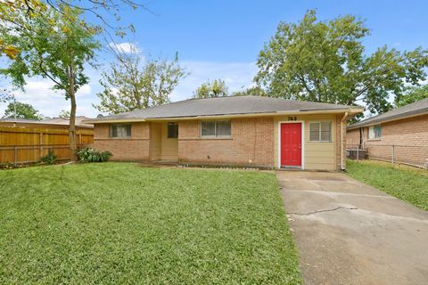 Photo of 743 Knob Hollow Street, Channelview, TX 77530 (MLS # 86095092)