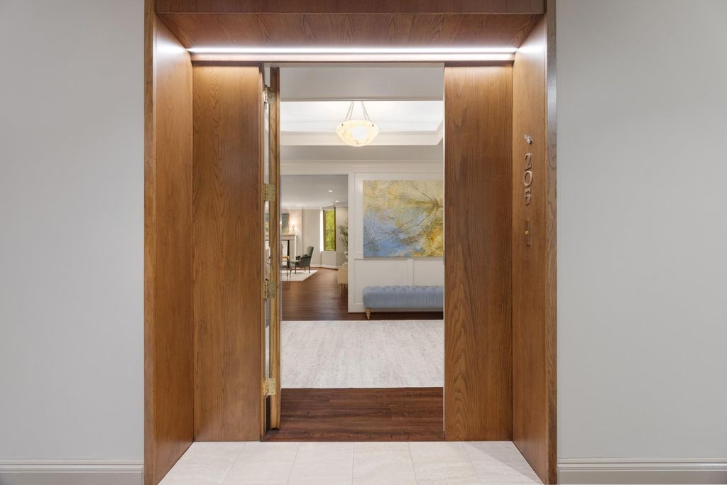 Photo of 5555 Del Monte Drive #205, Houston, TX 77056 (MLS # 98832288)