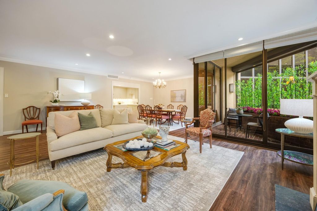 Photo of 5555 Del Monte Drive #205, Houston, TX 77056 (MLS # 98832288)