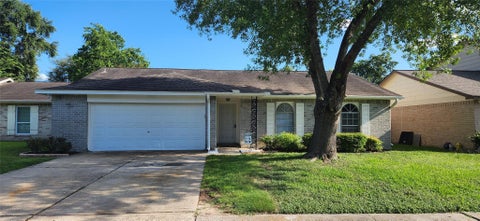 Photo of 10115 Enchanted Stone Drive, Houston, TX 77070 (MLS # 750016)