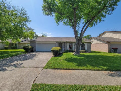Photo of 10115 Enchanted Stone Drive, Houston, TX 77070 (MLS # 750016)