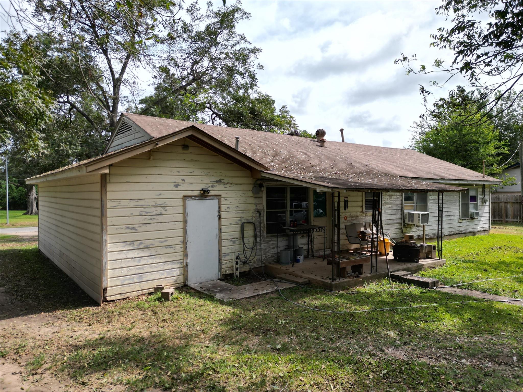 602 Riveredge Drive