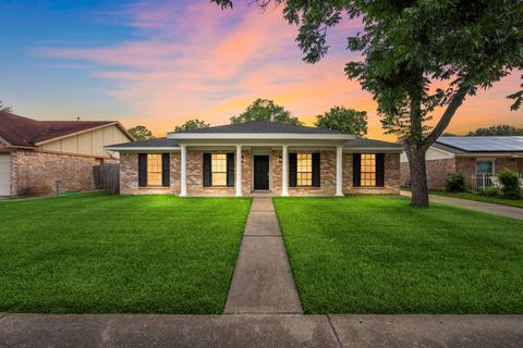 Photo of 11506 Hornbrook Drive, Houston, TX 77099 (MLS # 80518907)